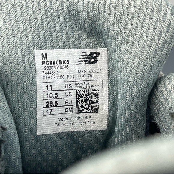 New Balance Boys 990 V6 Lace-up Sneaker Black/Silver Size 11 - Picture 7 of 8